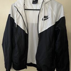 Womens Nike Windbreaker