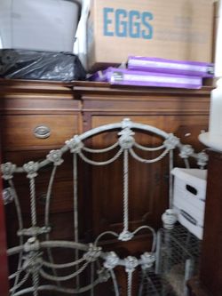 Wrought Iron Full size Bed Frame
