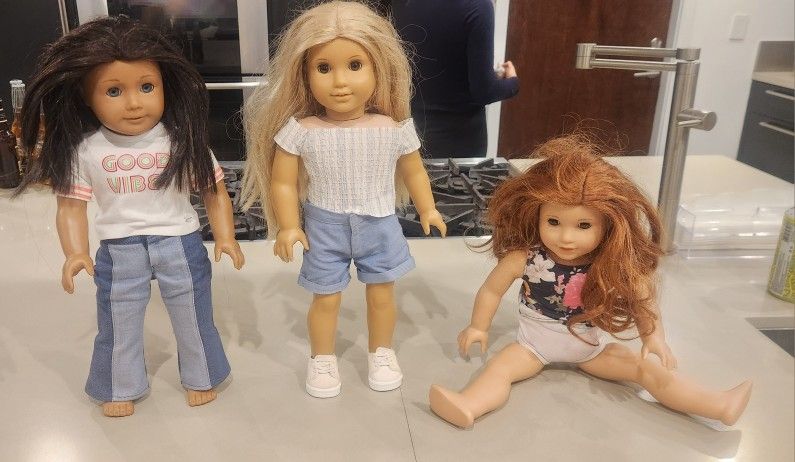 3 American Girl Dolls 