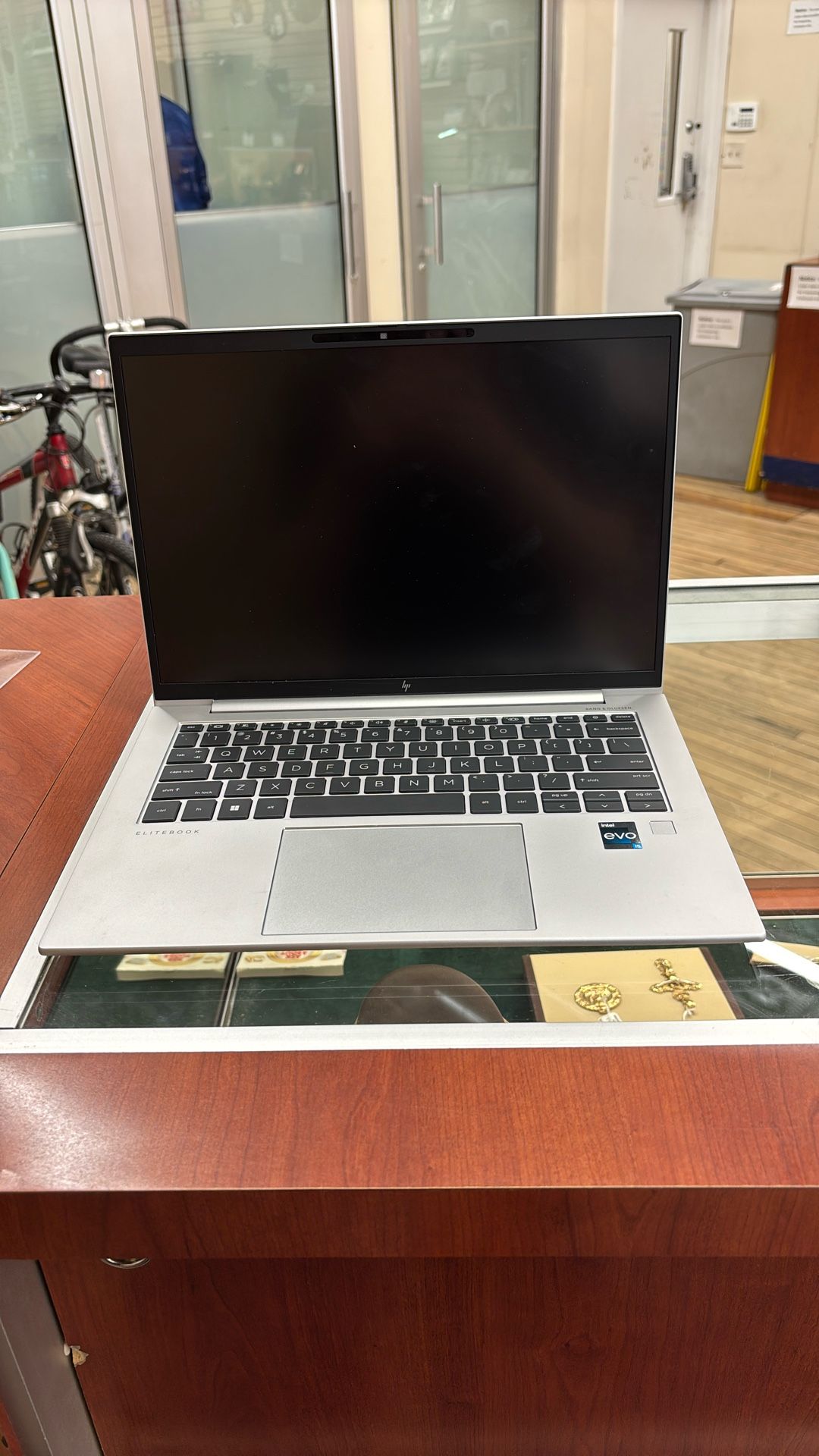 HP Elite Book 840 G10