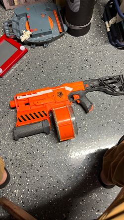 Nerf N-Strike $10