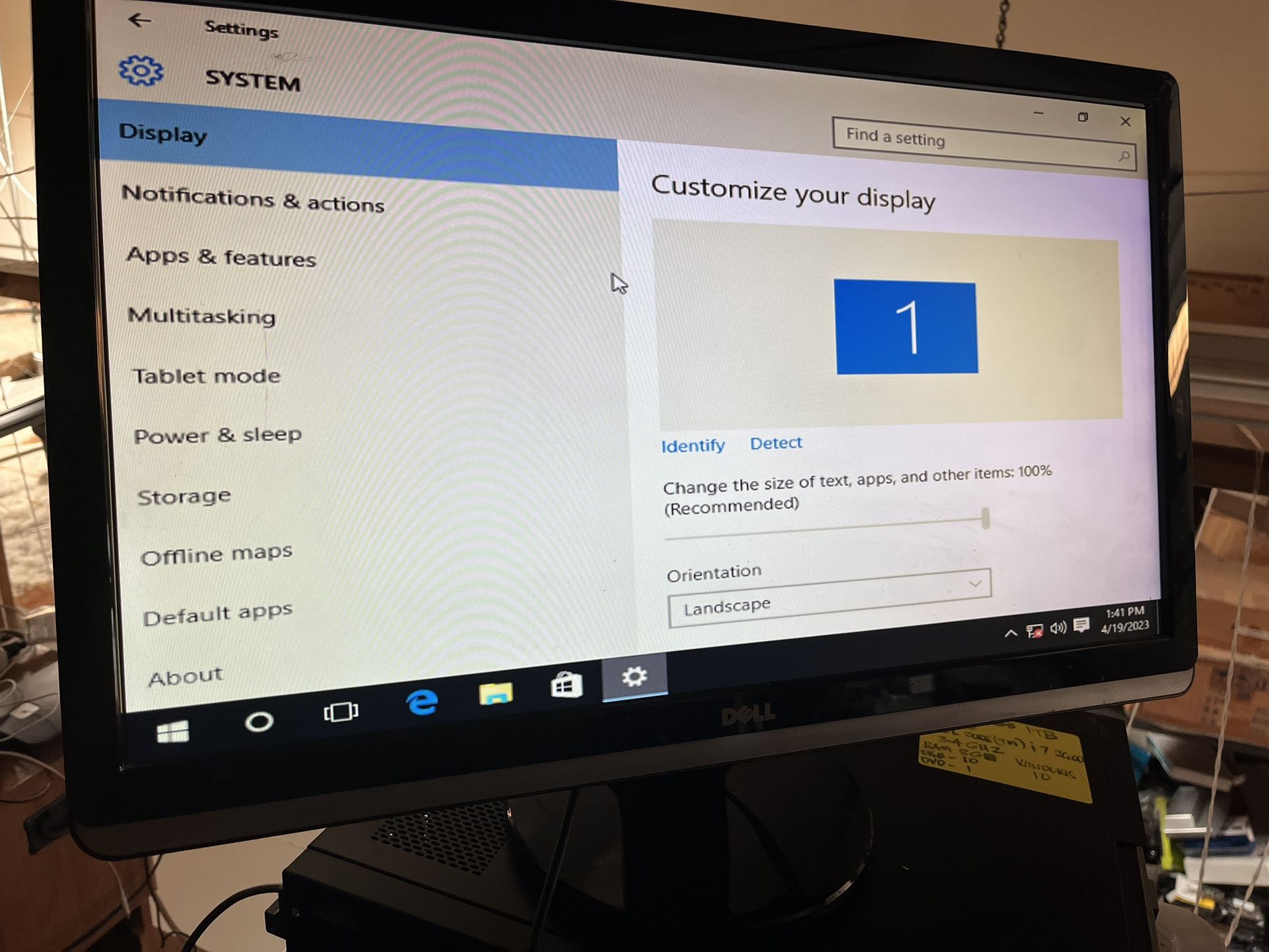 Dell ST2420Lb 24" 1080p HDMI /DVI/VGA Monitor Tested & Working Has scratch on screen .. check actual pictures