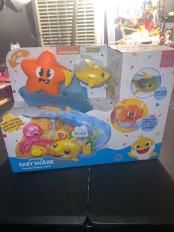 Pinkfong Baby Shark Music Water Park Toy