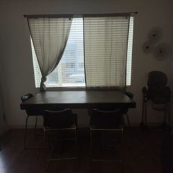 Dinning Table 