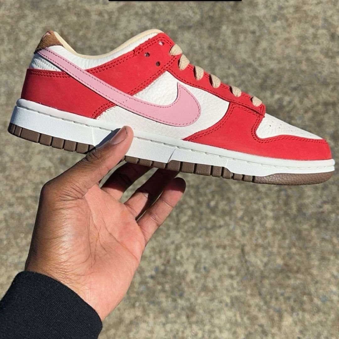W Dunk Low Bacon 