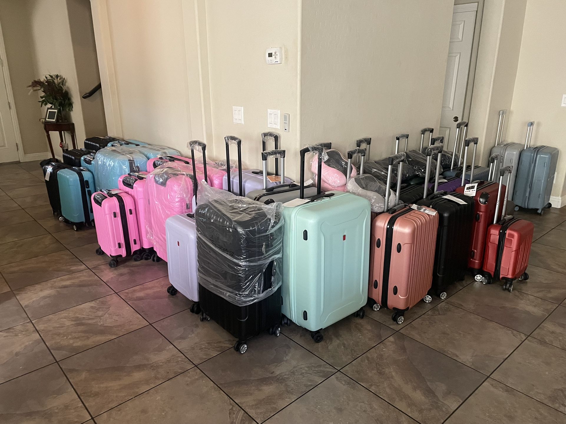 π§³β¨ New Arrival: Premium Hardshell Luggage β Multiple Colors & Sizes! β¨π§³ π Pickup: S. Durango & 215 near IKEA We just restocked! π Choose from a w