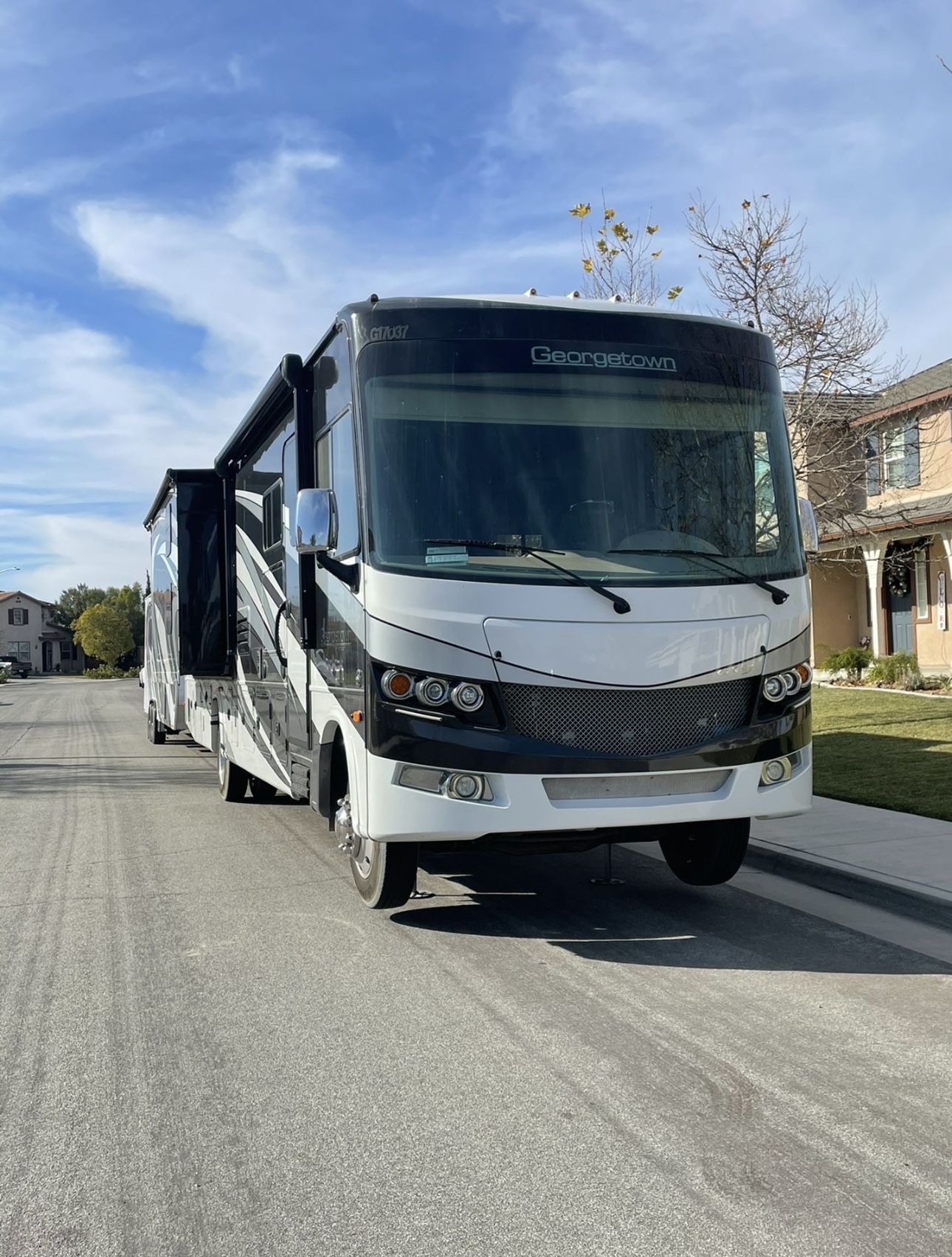 2017 Georgetown GTS