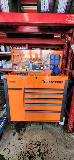 Cornwell Tool Box With Powered Drawer