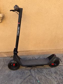 Phantomgogo A10 electric scooter like new asking $250 comes with charger