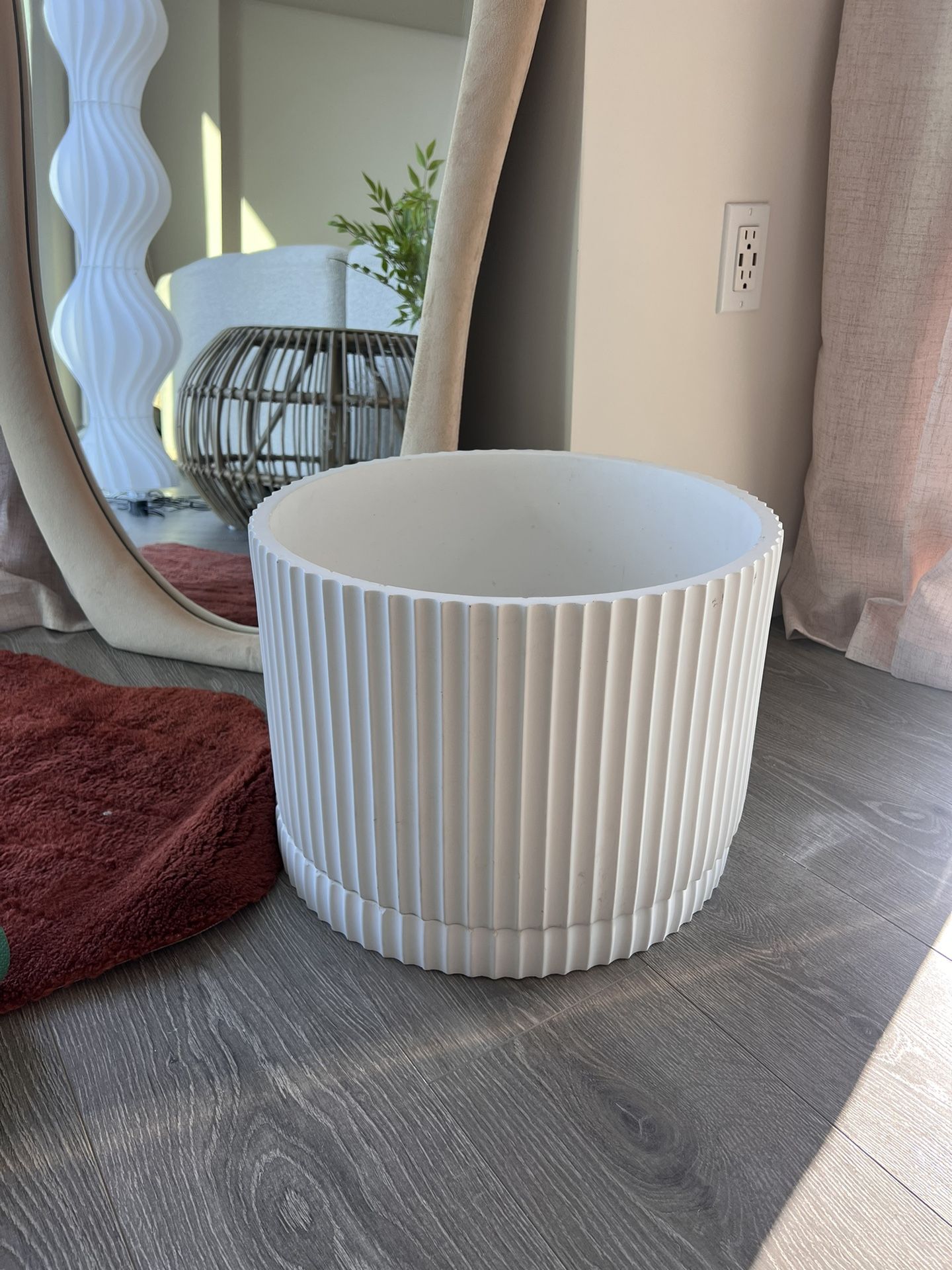 Designer Cb2 White Fluted Planter