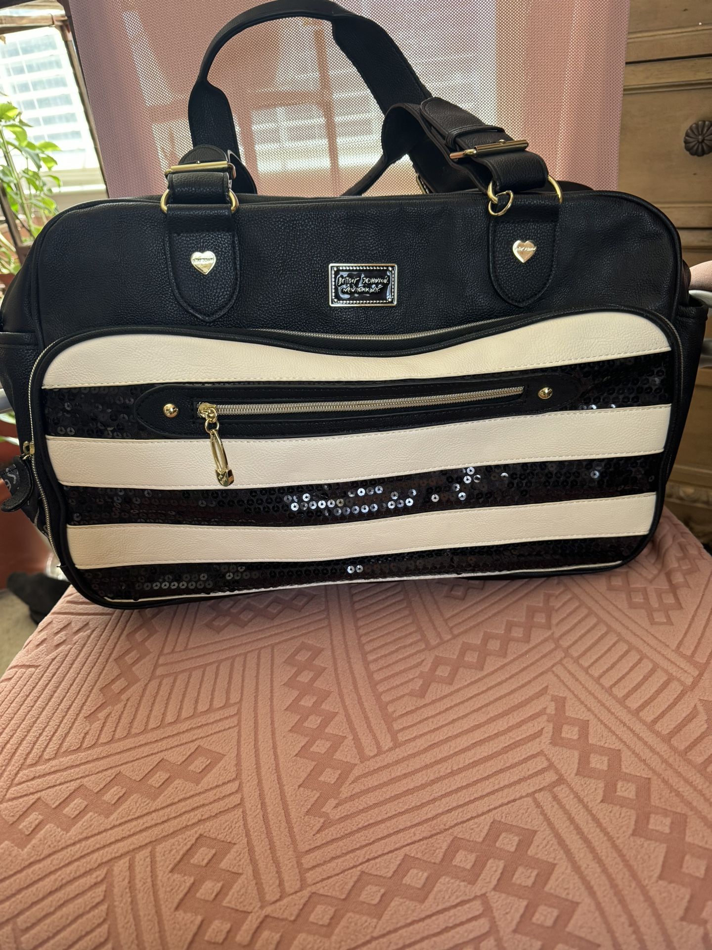 Betsey Johnson Duffle Weekender Hand Shoulder Diaper Bag