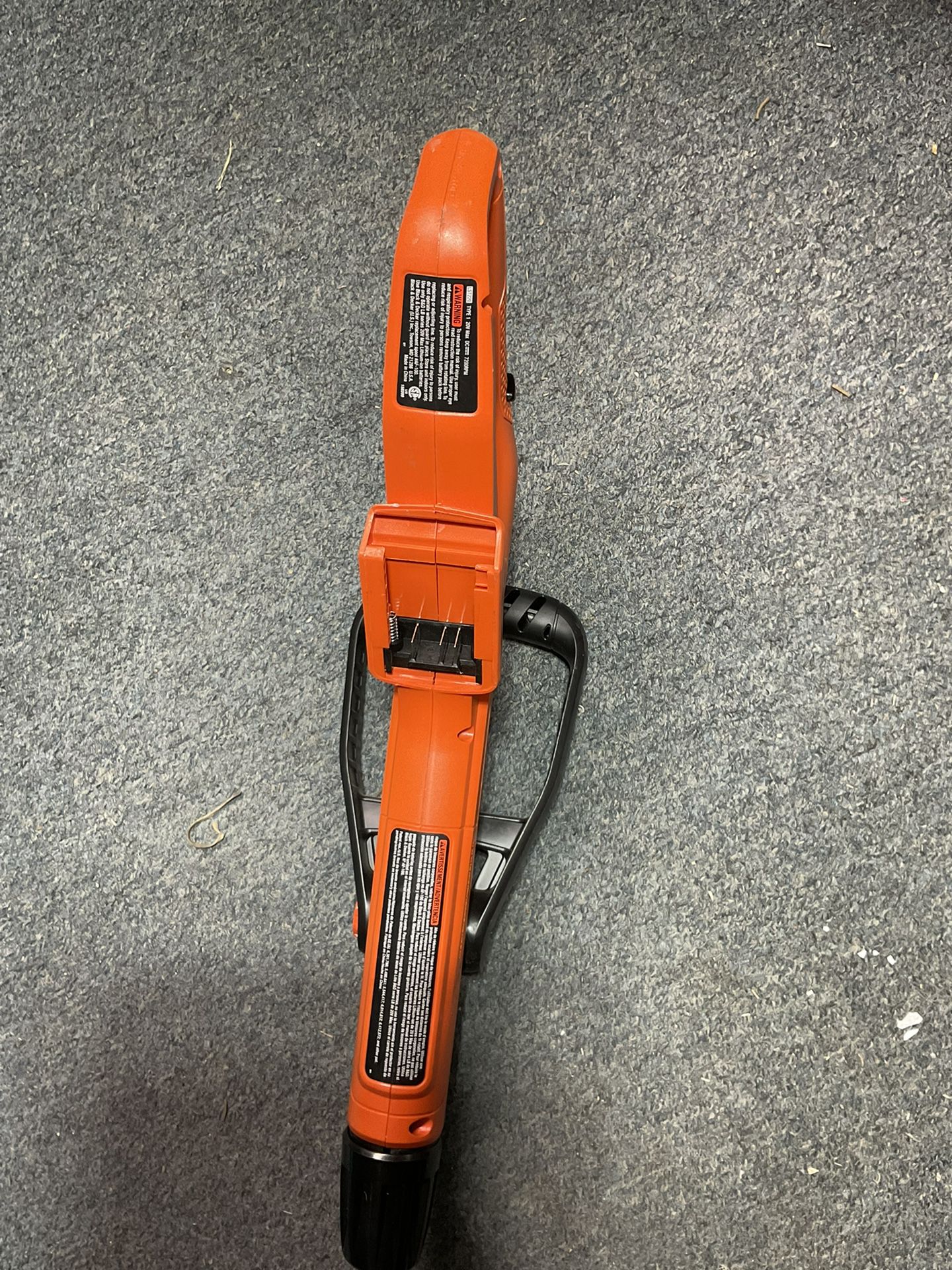 BLACK+DECKER LST220 20V Lithium Ion Cordless GrassHog Trimmer/Edger w/  batteries and charger for Sale in Bloomfield, NJ - OfferUp