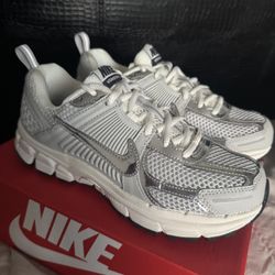 nike vomero 5 womens/youth