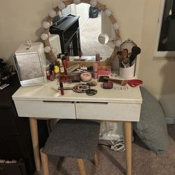 Vanity with the chair