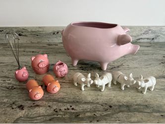 10 little piggies 🐷