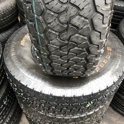 SET OF FOUR TIRES GOOD USED 265/70/16 BF GOODRICH  SEMI NEW
