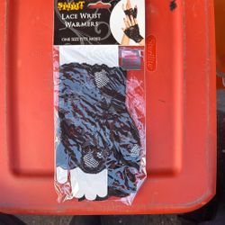 Lace Worst Warner’s Halloween 🎃 