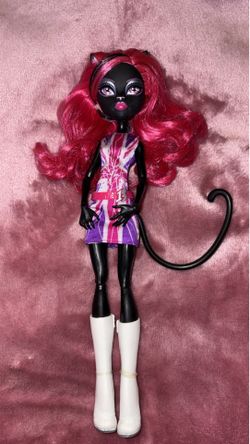 Monster High Catty Noir Ghoulebrities Londoom