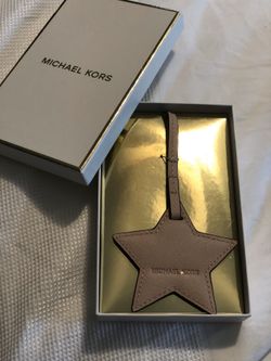 Michael Kors Signature Charm tag