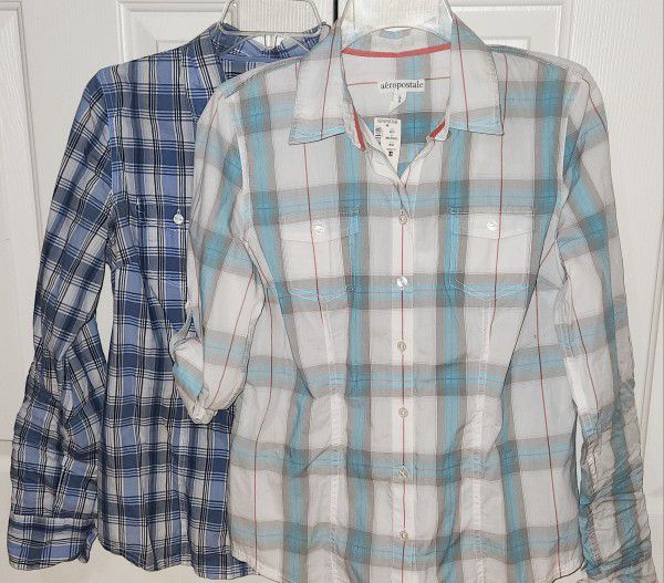 Lot Of 2 Junior's/Women's Aeropostale Plaid Shirts Blue/Gray/White And Dark Blue/White Size Large NWT!