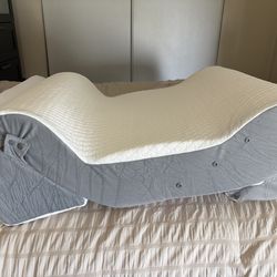 Post Surgery Wedge Pillow