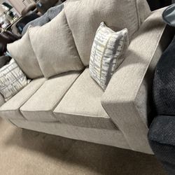 Beautiful Elegant Stunning Couch And Loveseat