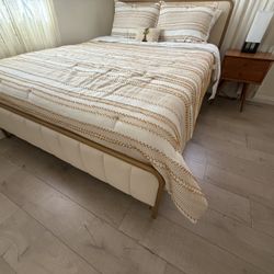 Tufted Upholstered Gold & Beige Queen Bed Frame & Mattress