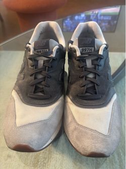 New Balance 997H Men’s Sneaker