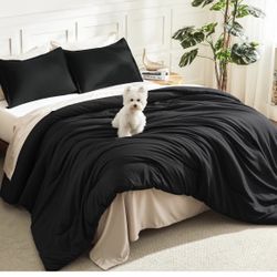 Three-Piece King Size Comforter Set