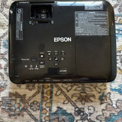 EPSON pro EX7240 LCD Projector 