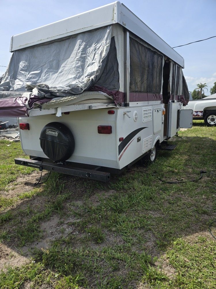 Pop Up Camper