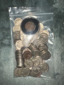 Buffalo Nickel collection (Over 100 Nickels).