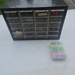 Fishing 24 Draw Organizer 