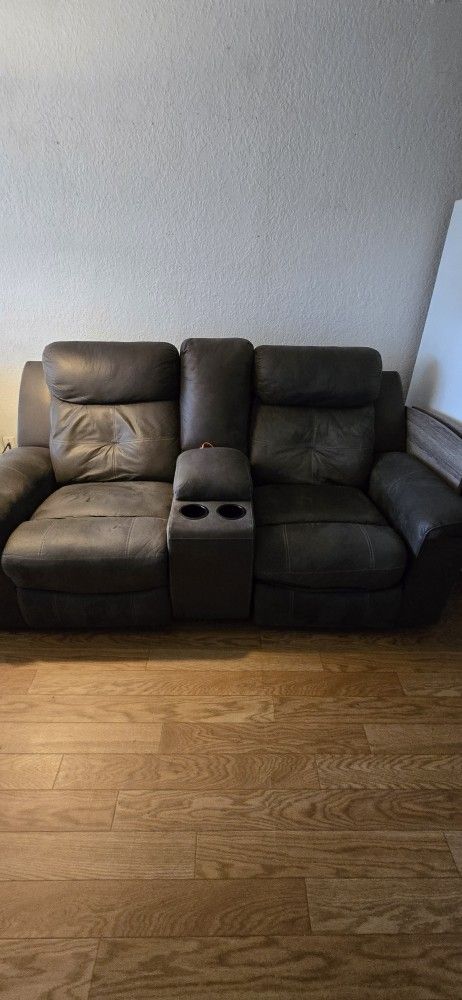 Charcoal Gray Manual Reclining Sofa with Cup Holders