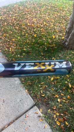 Demarini -5 bat 33 in 28 oz