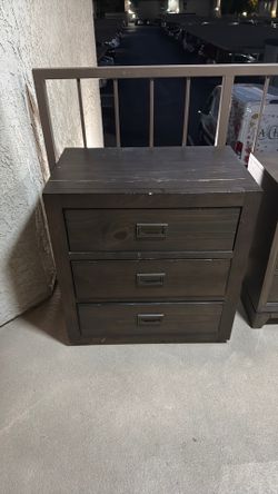 Night stand