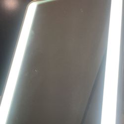 Bluetooth Mirror/ Travel Mirror 