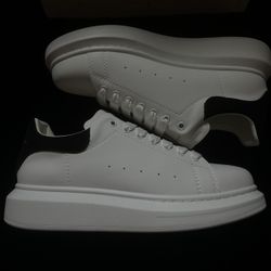 Alexander Mqueens