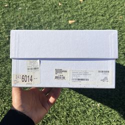 Sz 42 Authentic Sock Runner BOX ONLY $50 FIRM