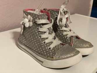 Cat & Jack sneakers size 8