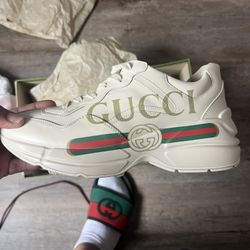 Gucci Sneakers