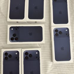Apple iPhone 17 Pro Max Blue Or 17 Pro With Receipt I Can Come To You Deliver Same Day 