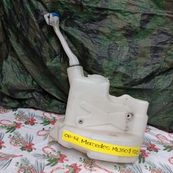 2006-12 Mercedes ML350 Wipper Bottle