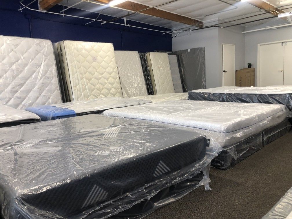 ⚡️Mattresses For Sale—Brand New Condition⚡️