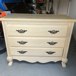FREE Vintage Dresser – Solid Wood, Needs Restoration