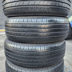 4 USED TIRES MICHELIN 225/65/17