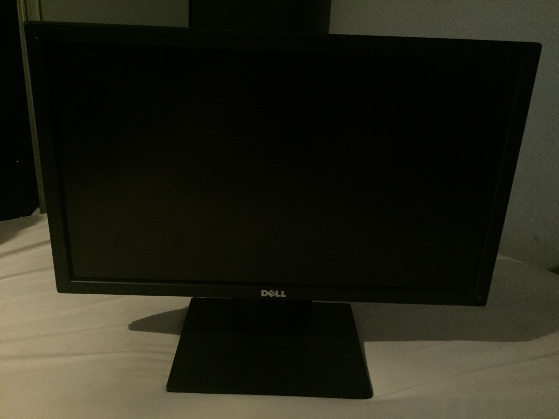 Dell desktop monitor