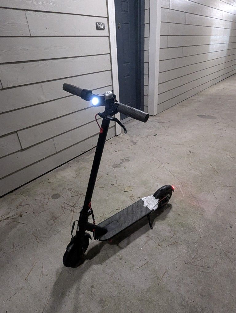 Populo Electric Scooter