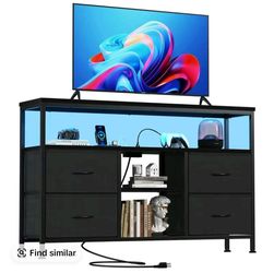 Tv Stand Dresser for Bedroom 4 Drawers Entertainment Center with LED Lights and Power Outlets Media Console for 50 Inch TV Living Room Furniture with 