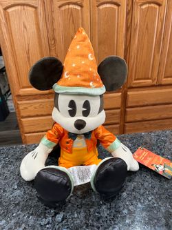 Disney Parks Exclusive Halloween Mickey Mouse Wizard Plush.  Brand new with tags.  Smoke free home